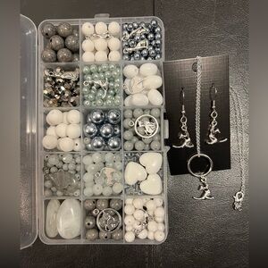 Craft Beads, TABBY CAT - DOESN’T SHED, Jewelry Supplies, loose bulk beads